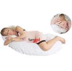 formas de como dormir con una almohada de embarazadas